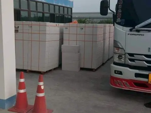 ส่ง อิฐมวลเบา Q-CON G2 หนา 12.5 ซม บ้านค่าย ระยอง