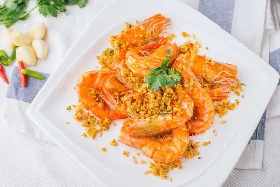 เมนูกุ้ง — ภาพที่เพจร้านเผยแพร่